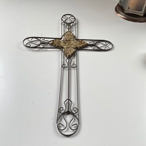 Large metal and resin cross
